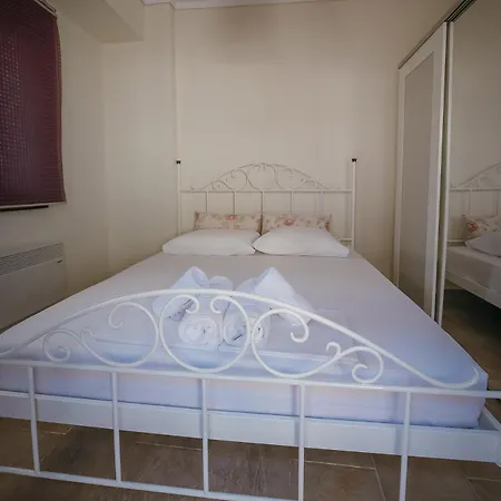 Sara Amazing Sea View Maisonette Holiday home *