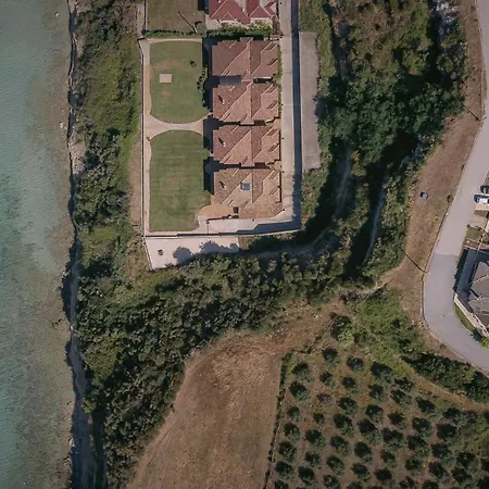 Дом отдыха Sara Amazing Sea View Maisonette *